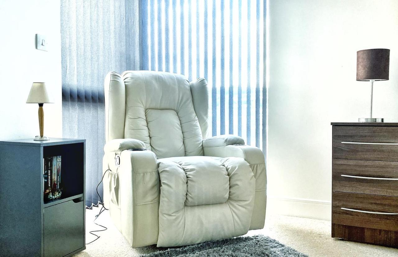 Artistic And Luxurious Apt With Sea View. Beach Side Swansea Zewnętrze zdjęcie